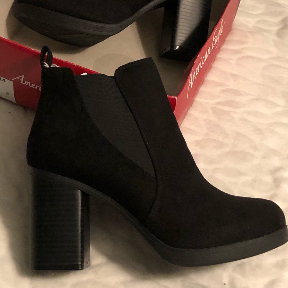 Block heel boots
